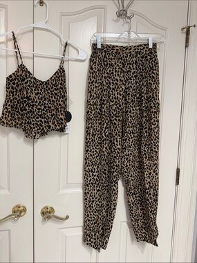 NWT Muse Society Leopard Print Pants and and Cropped Cami